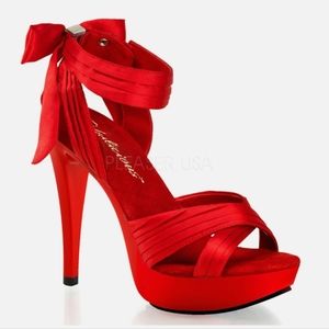 Red Satin Heels size: 9M